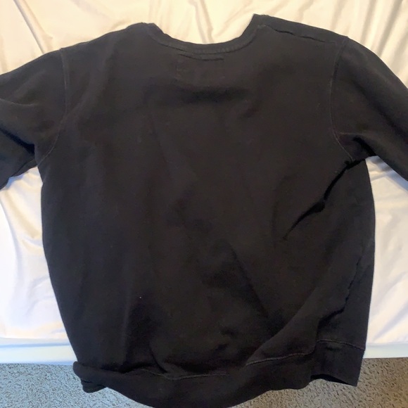 To small - Picture 2 of 4